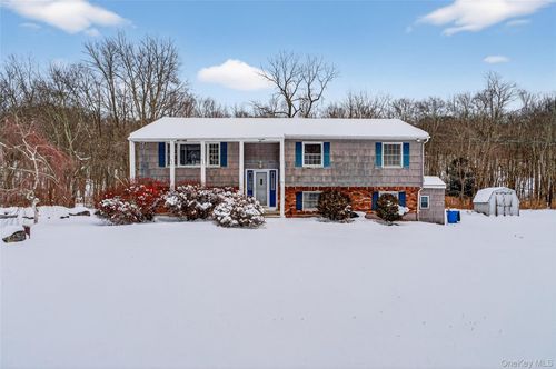 64 Bayberry Dr, Monroe, NY, 10950-5608 | Card Image