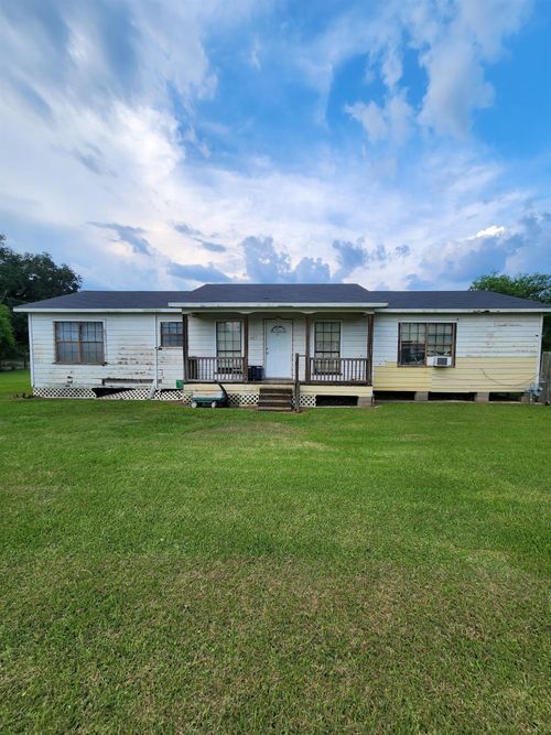 109 Frank Ln, Belle Rose, LA, 70341-5840 | Card Image