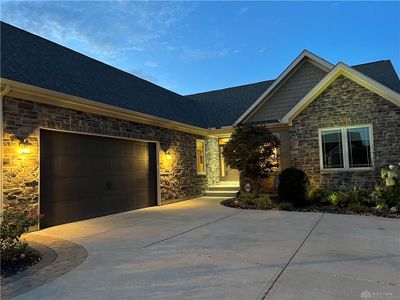 1132 Chambrey Court, House other with 4 bedrooms, 3 bathrooms and null parking in Clearcreek Twp. OH | Image 3