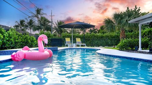518 Sunshine Dr, Delray Beach, FL, 33444-1719 | Card Image