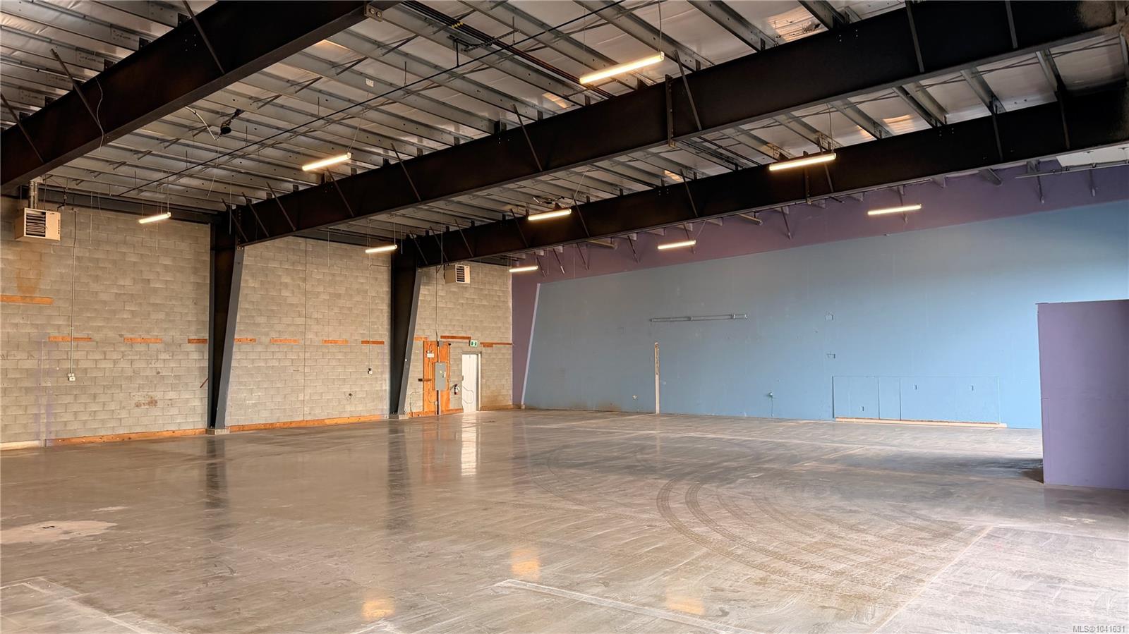 Commercial Lease in Parksville 5