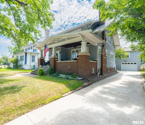 1448 Park Ave, Pekin, IL, 61554-5072 | Card Image