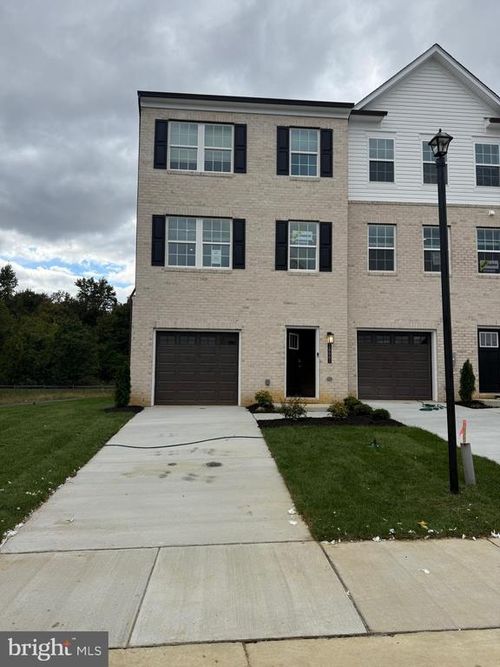 16661 Green Glade Dr, BRANDYWINE, MD, 20613-6300 | Card Image