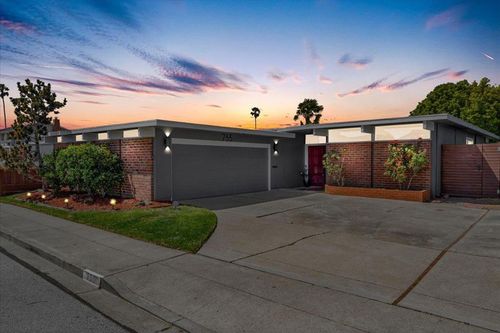 755 Widgeon St, Foster City, CA, 94404-1355 | Card Image