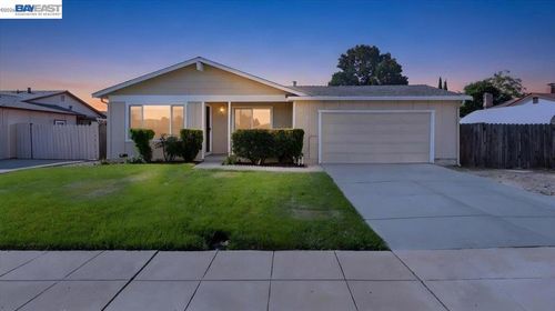 5939 Idlewild Ave, Livermore, CA, 94551-5632 | Card Image