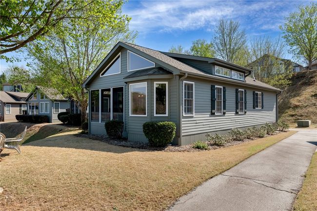 Large Yard Space | Image 24