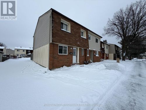40-76 F Seyton Dr, Nepean, ON, K2H8W4 | Card Image