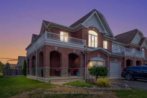 35 Westover Dr, Bowmanville, ON, L1C0M7 | Card Image