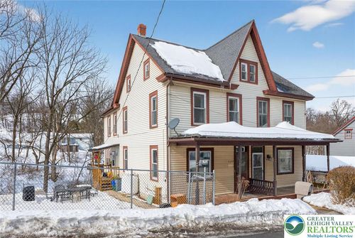 420 7th St, Slatington, PA, 18080-1629 | Card Image