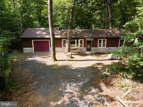 191 Hideaway Farms Rd, EDINBURG, VA, 22824-3550 | Card Image