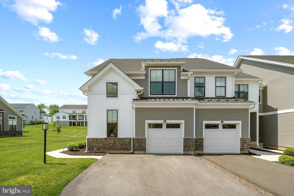 Umbrell Dr, Norristown, PA 19403