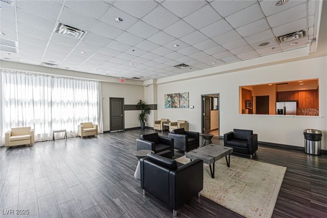 117 - 38 E Serene Ave, Condo with 2 bedrooms, 2 bathrooms and null parking in Las Vegas NV | Image 36