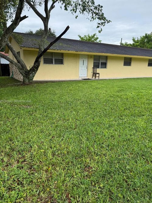 5837-5831 Grant St, Hollywood, FL, 33021-5160 | Card Image