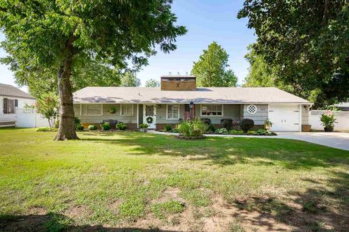 904 Kaw St, PERRY, OK, 73077-3039 | Card Image