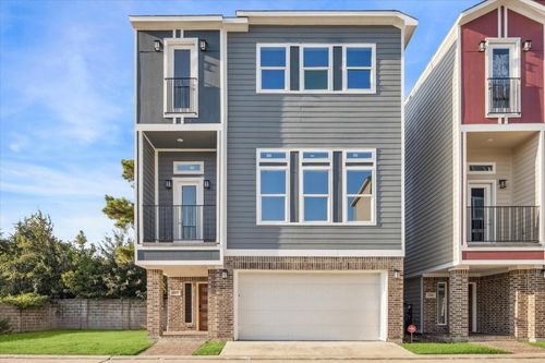 2122 Oatfield Dr, Houston, TX, 77018-1493 | Card Image