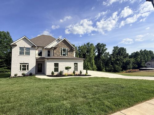 373 Young Ln, Pleasant View, TN, 37146-2401 | Card Image