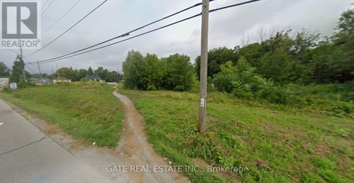 263 The Queensway S, Georgina, ON, L4P2B2 | Card Image