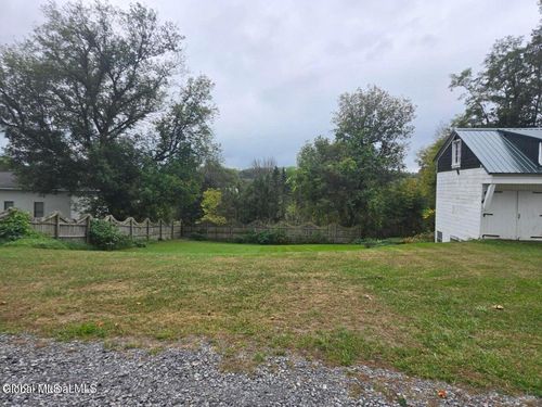 71 W Grand St, Palatine Bridge, NY, 13428-2732 | Card Image