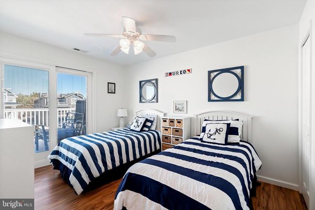 10 W Essex Ave, Home with 3 bedrooms, 3 bathrooms and null parking in Harvey Cedars NJ | Image 33