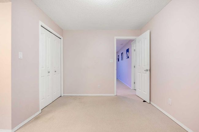 226 Everwillow Close Sw, House other with 5 bedrooms, 4 bathrooms and 4 parking in Calgary AB | Image 39