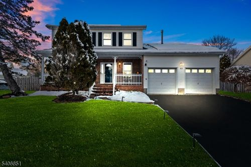 62 Longfield Dr, Hillsborough, NJ, 08844-1135 | Card Image