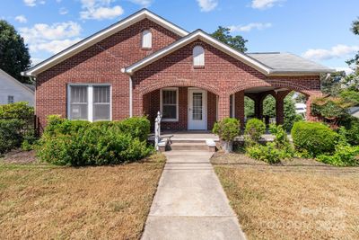 600 Chapel Street S, House other with 3 bedrooms, 1 bathrooms and null parking in Landis NC | Image 2