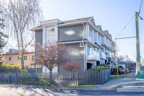4-601 Nelson St, Esquimalt, BC, V9A6P7 | Card Image