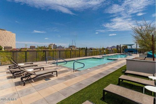 7004-3131 N Central Ave, Phoenix, AZ, 85012-2789 | Card Image