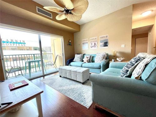 apt-429-6001 Sw 70th St, South Miami, FL, 33143-3427 | Card Image