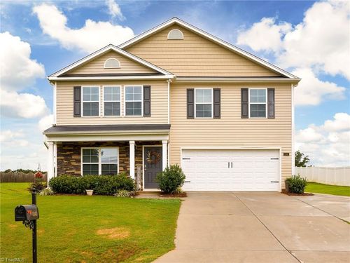 1242 Hickory Point Dr, Lexington, NC, 27292-8124 | Card Image
