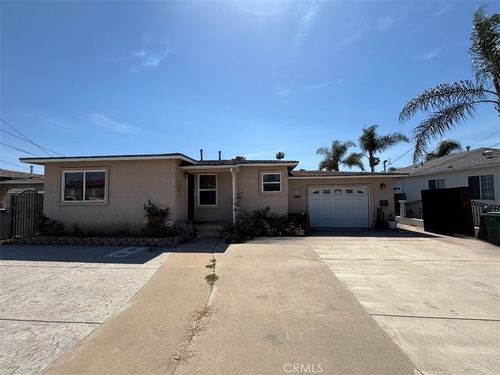 678 Ash Ave, Chula Vista, CA, 91910-5337 | Card Image