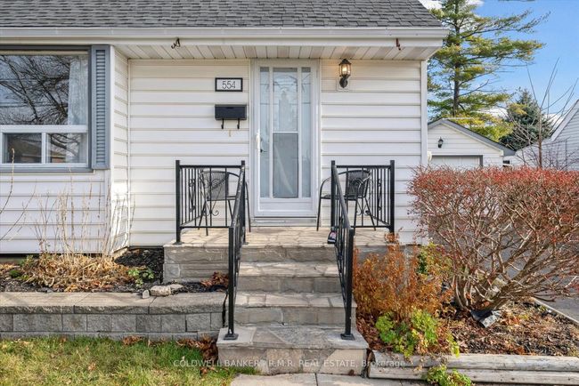 554 Burnham St, House other with 3 bedrooms, 1 bathrooms and 4 parking in Cobourg ON | Image 6