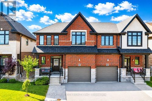 588 Blair Creek Dr, Kitchener, ON, N2P0E5 | Card Image