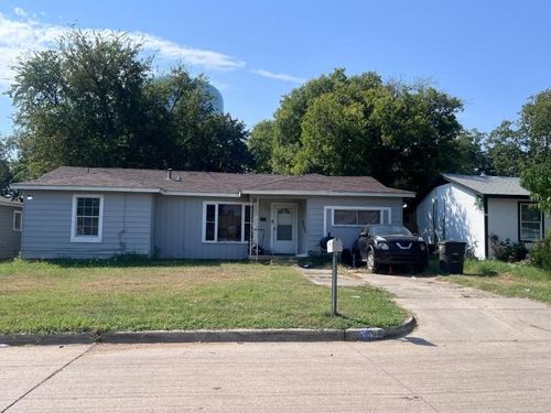 4248 Bertha Ave, Fort Worth, TX, 76105-4220 | Card Image