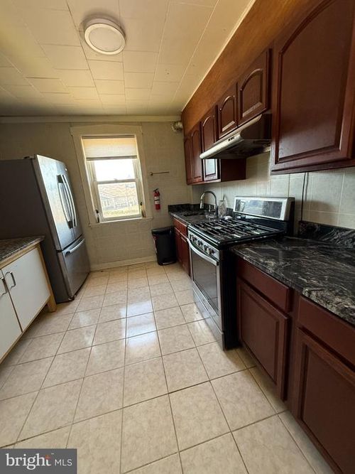 2-629 N White Horse Pike, Somerdale, NJ, 08083-1530 | Card Image