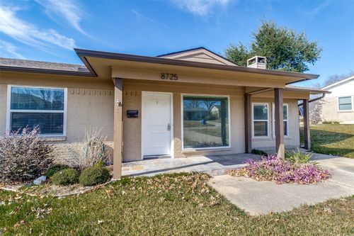 8725 Woodbrook Drive, Dallas, TX, 75243 | Card Image