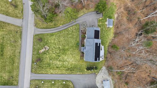 3 Hummingbird Ln, Salem, NH, 03079-1539 | Card Image
