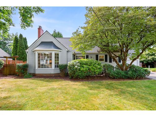 6611 Se 40th Ave, Portland, OR, 97202-7723 | Card Image