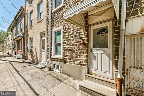 4678 Umbria St, PHILADELPHIA, PA, 19127-1913 | Card Image