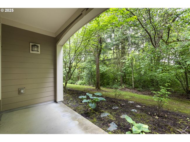 2922 Nw Montara Ct, House attached with 2 bedrooms, 3 bathrooms and 2 parking in Portland OR | Image 32