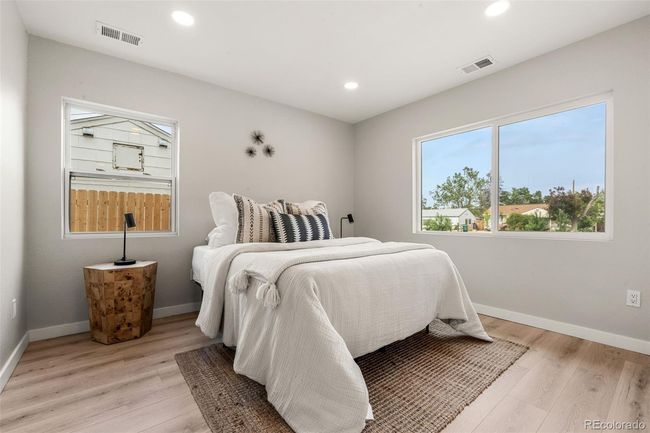 3061 S Glencoe St, House other with 3 bedrooms, 2 bathrooms and 5 parking in Denver CO | Image 15