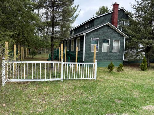 1902 W Ogilvie Ave, Baldwin, MI, 49304-9364 | Card Image