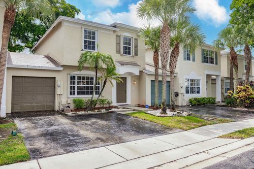 5900-5900 S Golden Beauty Ln, Tamarac, FL, 33321-6362 | Card Image