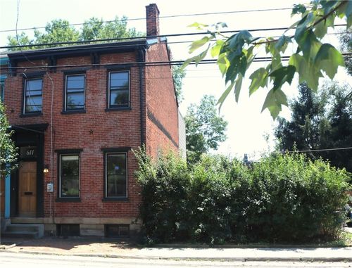 611 Jacksonia St, Pittsburgh, PA, 15212-4458 | Card Image