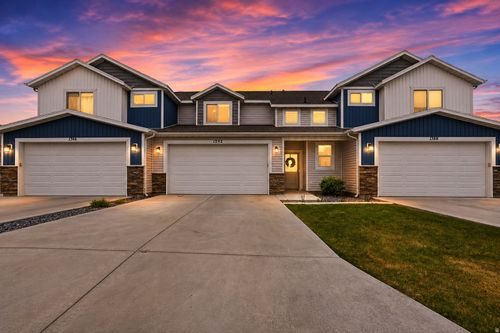 1392 E 380 S, Hyrum, UT, 84319-6717 | Card Image