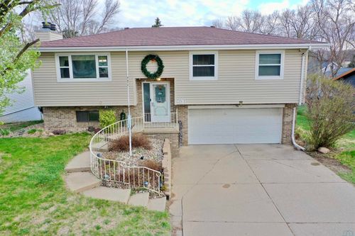 2512 W 20th St, Sioux City, IA, 51103-2308 | Card Image