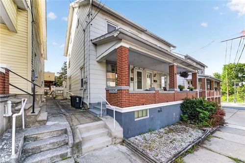108 Chestnut St, Coplay, PA, 18037-1210 | Card Image