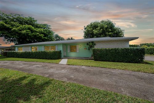 10480 Sw 112th St, Miami, FL, 33176-3461 | Card Image