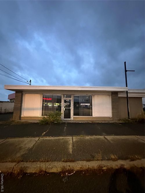 417 Windsor Hwy, New Windsor, NY, 12553-7912 | Card Image