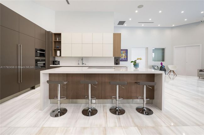 3425 Saddlebrook Ln, House other with 5 bedrooms, 6 bathrooms and null parking in Weston FL | Image 12